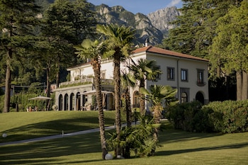 villa lario resort mandello