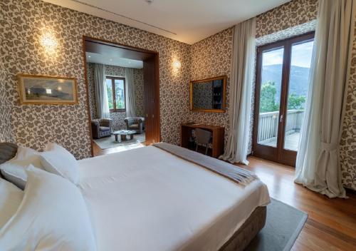 villa lario resort mandello