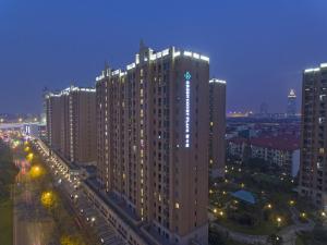 green court place jin qiao middle ring shanghai