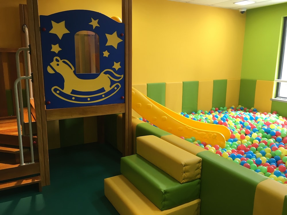 green court place jin qiao middle ring shanghai