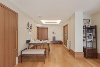 green court place jin qiao middle ring shanghai