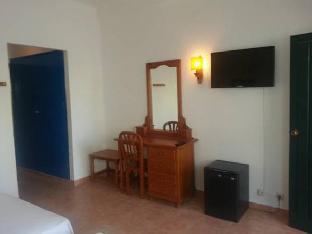 hotel arcos de montemar