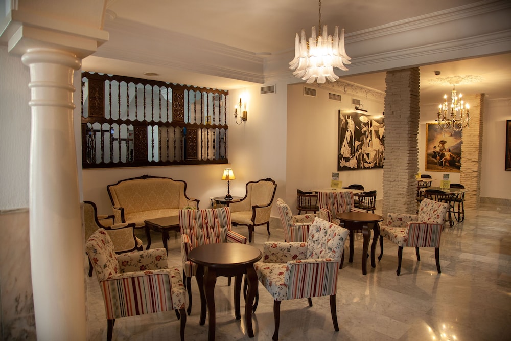 hotel arcos de montemar