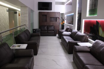 hotel suites victoria