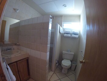 hotel suites victoria