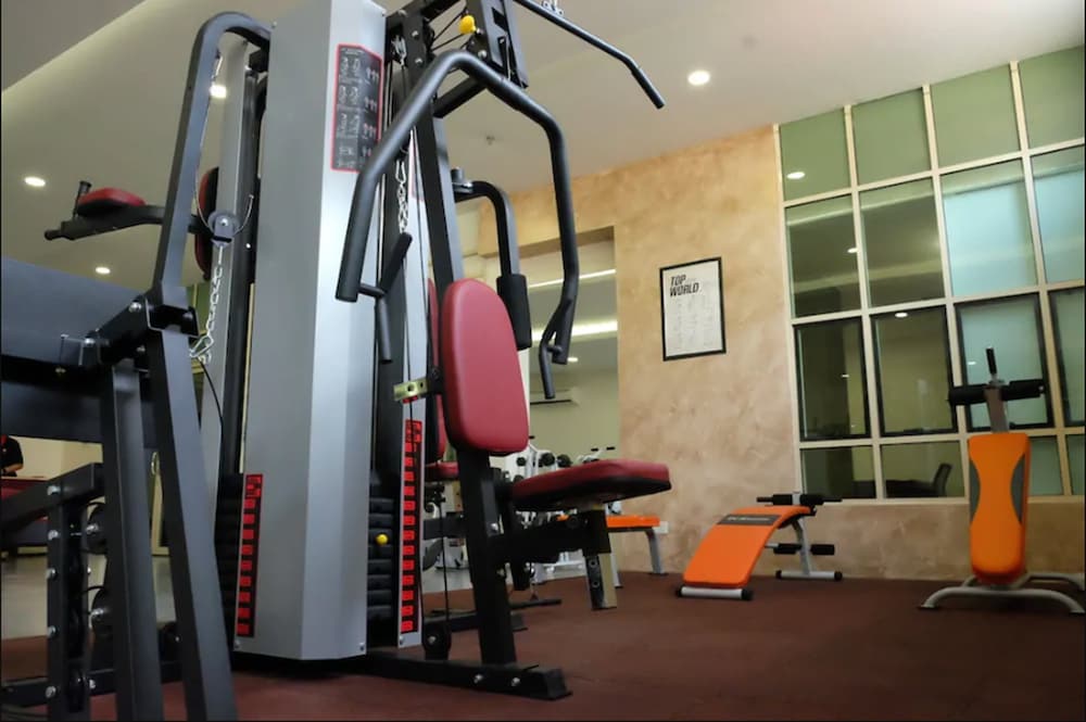 the waterfront hotel