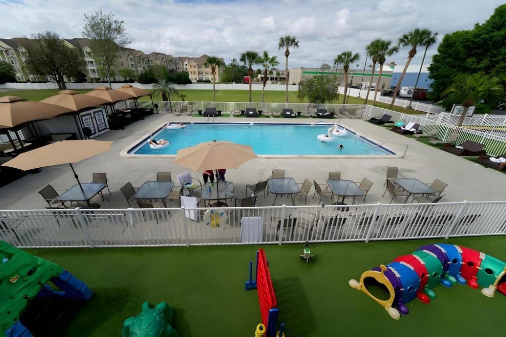 magic moment resort and kids club
