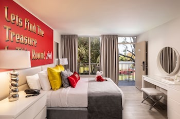 magic moment resort and kids club