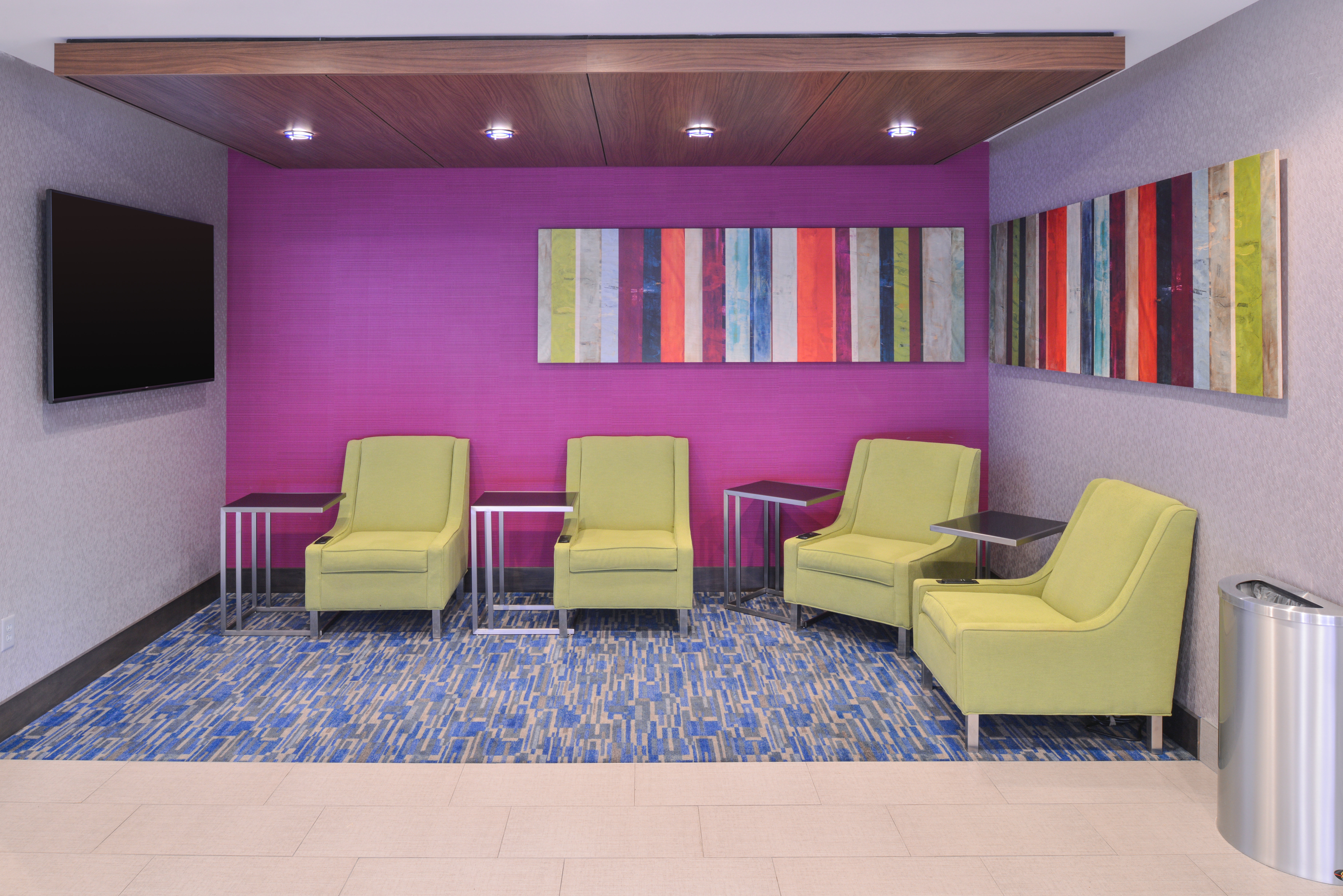 holiday inn express and suites bryant benton area