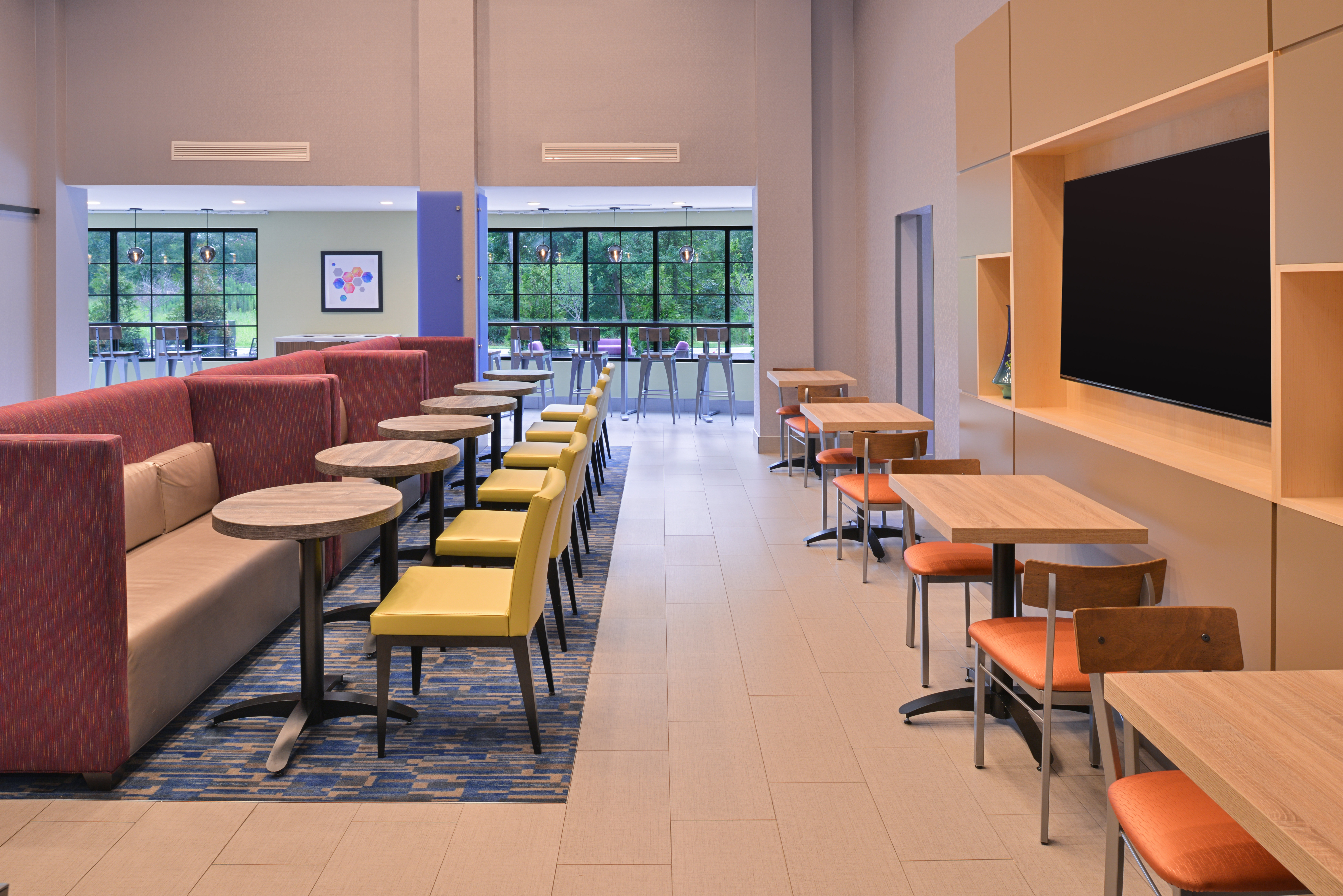 holiday inn express and suites bryant benton area