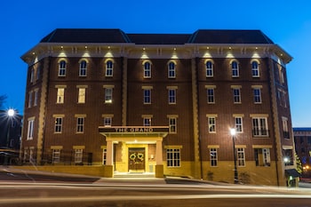 The Mount Vernon Grand Hotel,Columbus>>Bellville,4 star
