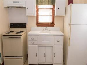 oceanside court by kees vacations