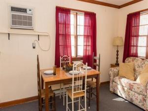 oceanside court by kees vacations