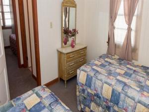 oceanside court by kees vacations