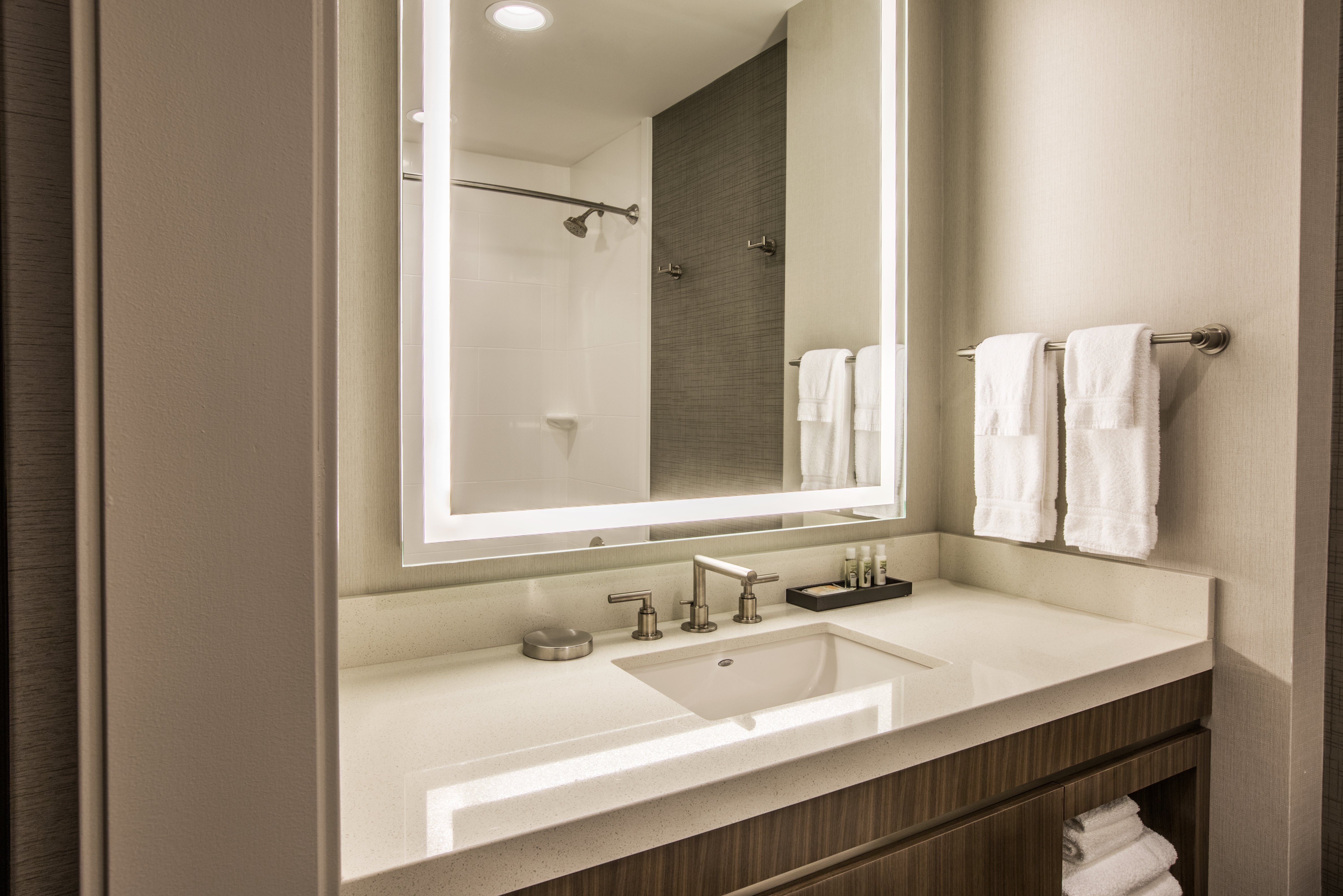 holiday inn portland west hillsboro by ihg