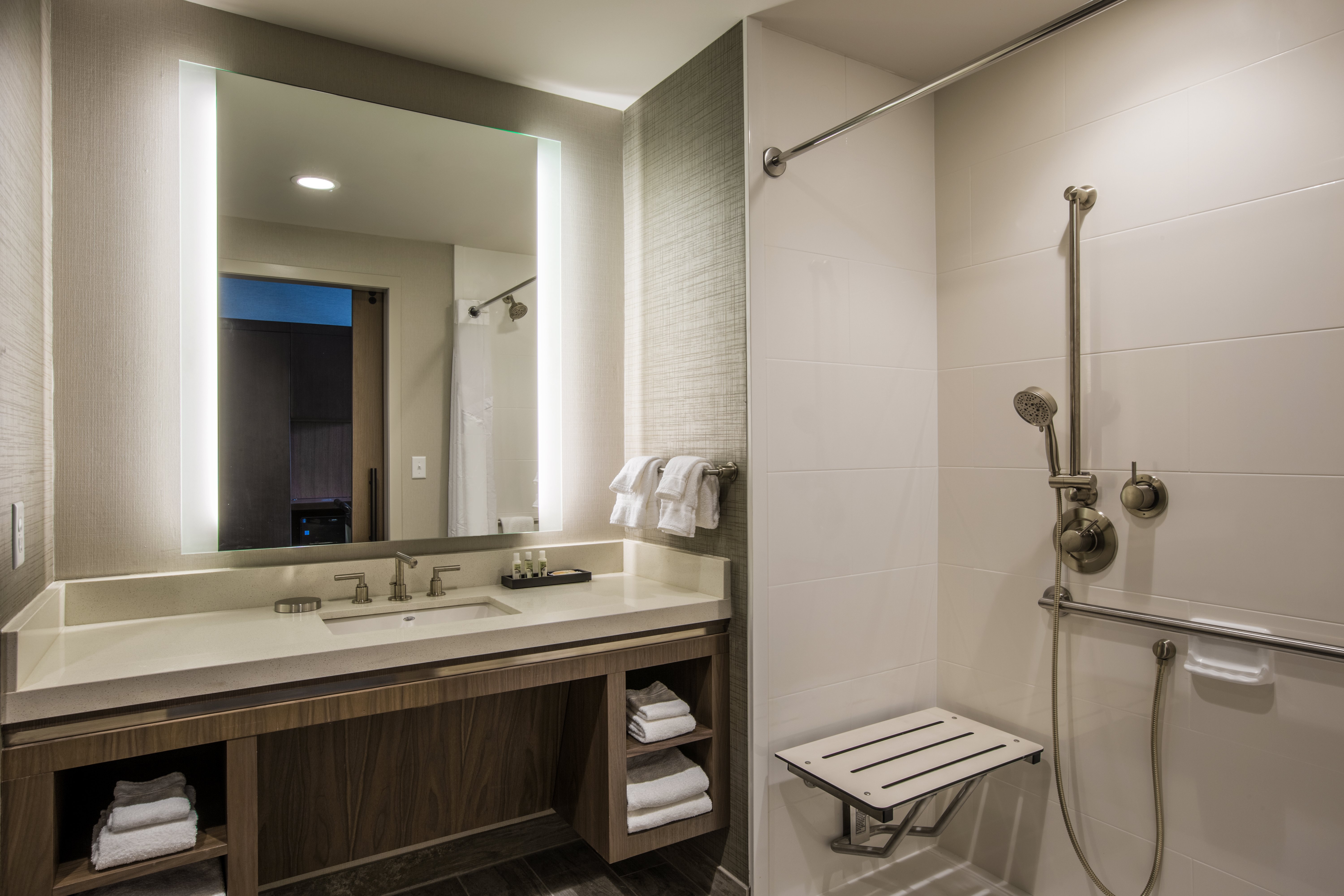 holiday inn portland west hillsboro by ihg