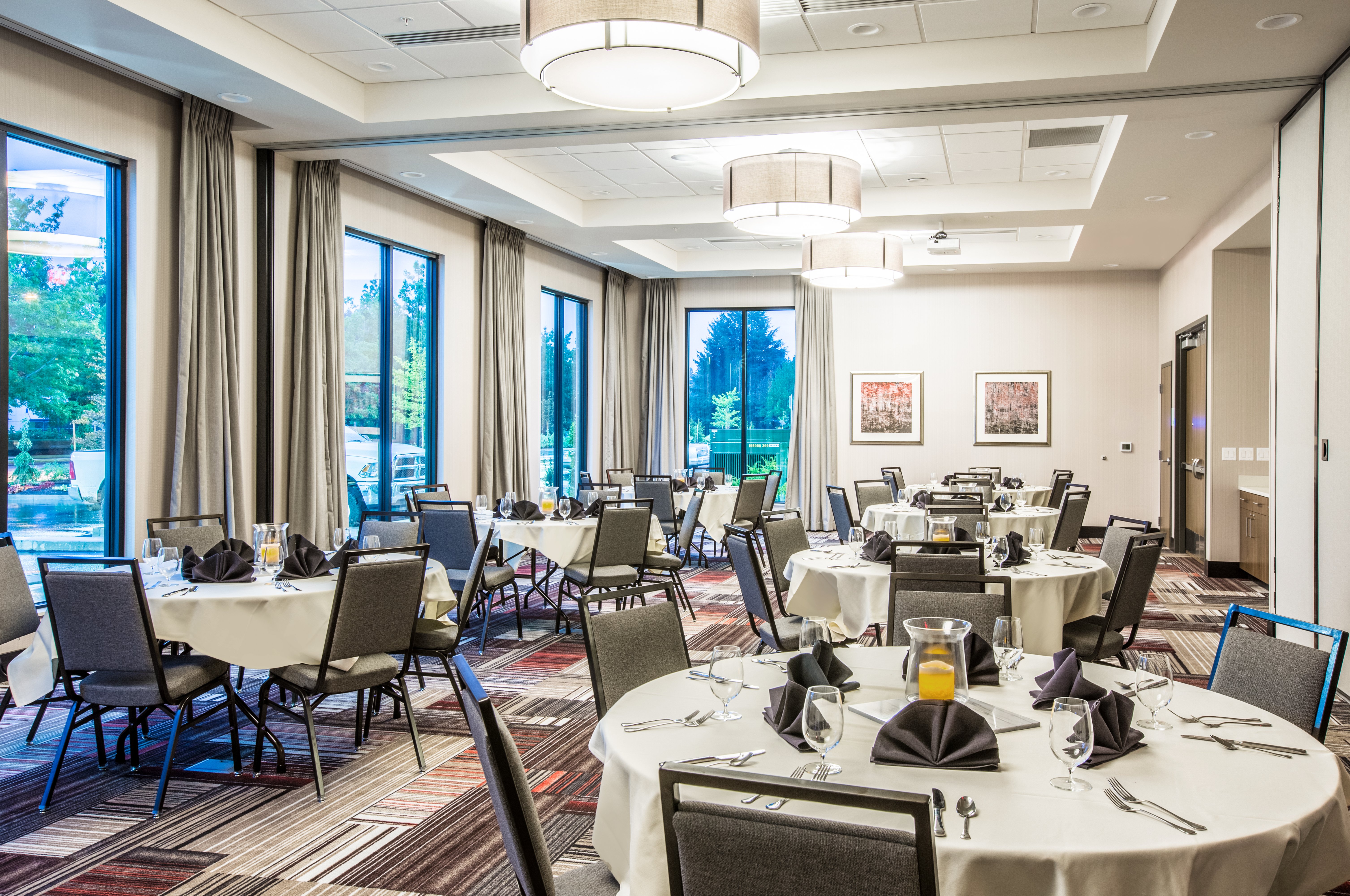 holiday inn portland west hillsboro by ihg
