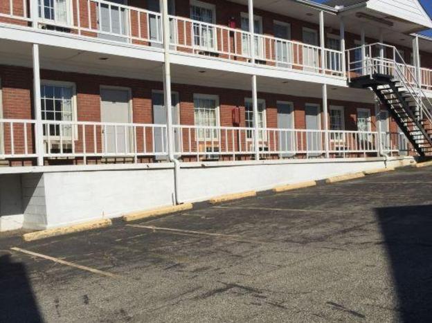 four keys inn