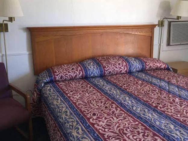 four keys inn