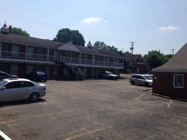 four keys inn