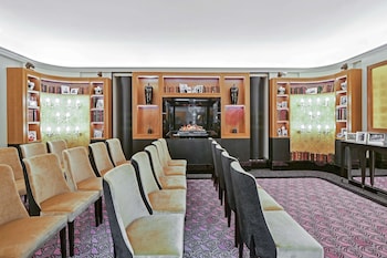 maison astor paris curio collection by hilton