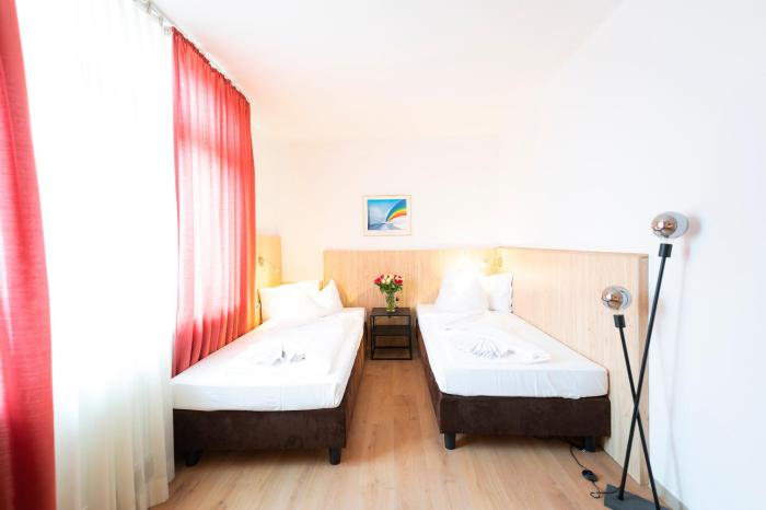 hotel astoria am urachplatz