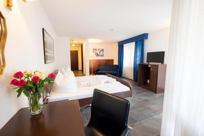 hotel astoria am urachplatz