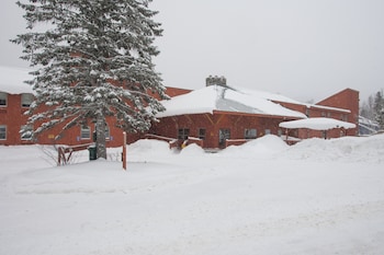snow cap inn