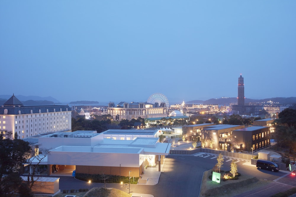 huis ten bosch henn na hotel