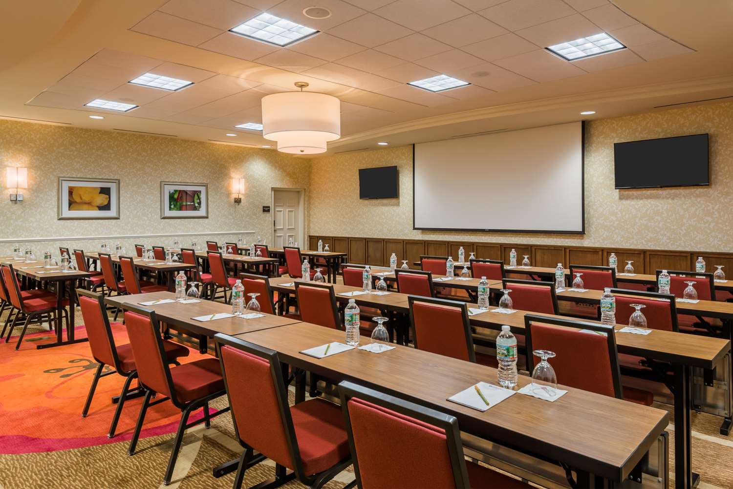hilton garden inn wayne