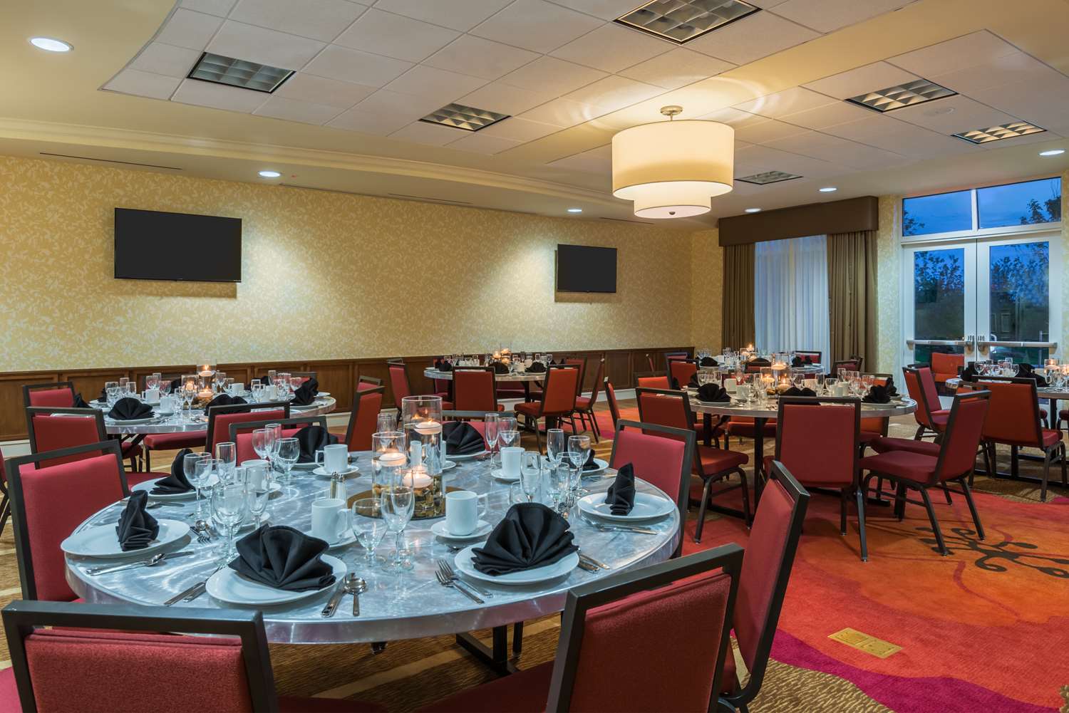 hilton garden inn wayne