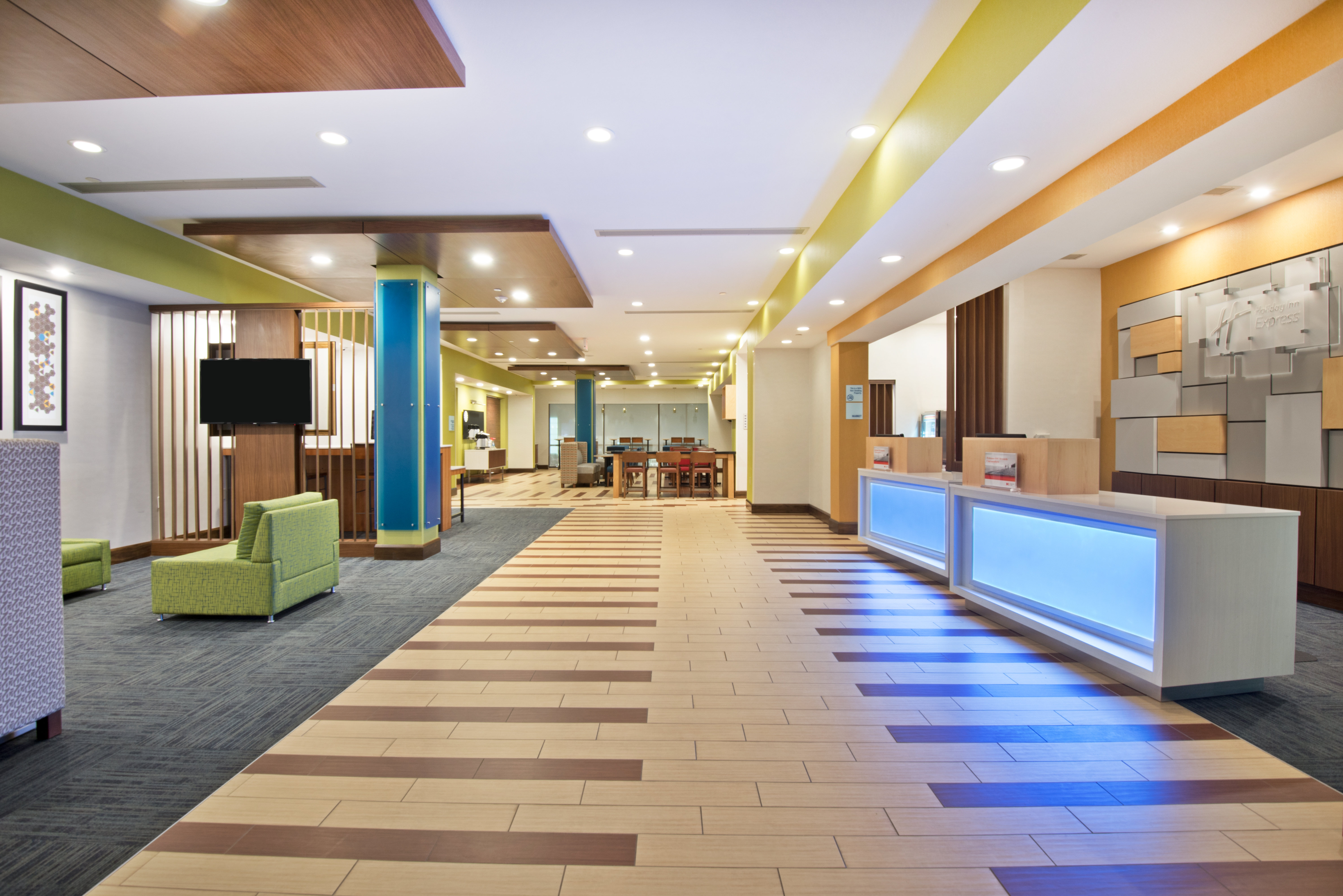 holiday inn express and suites uniontown by ihg