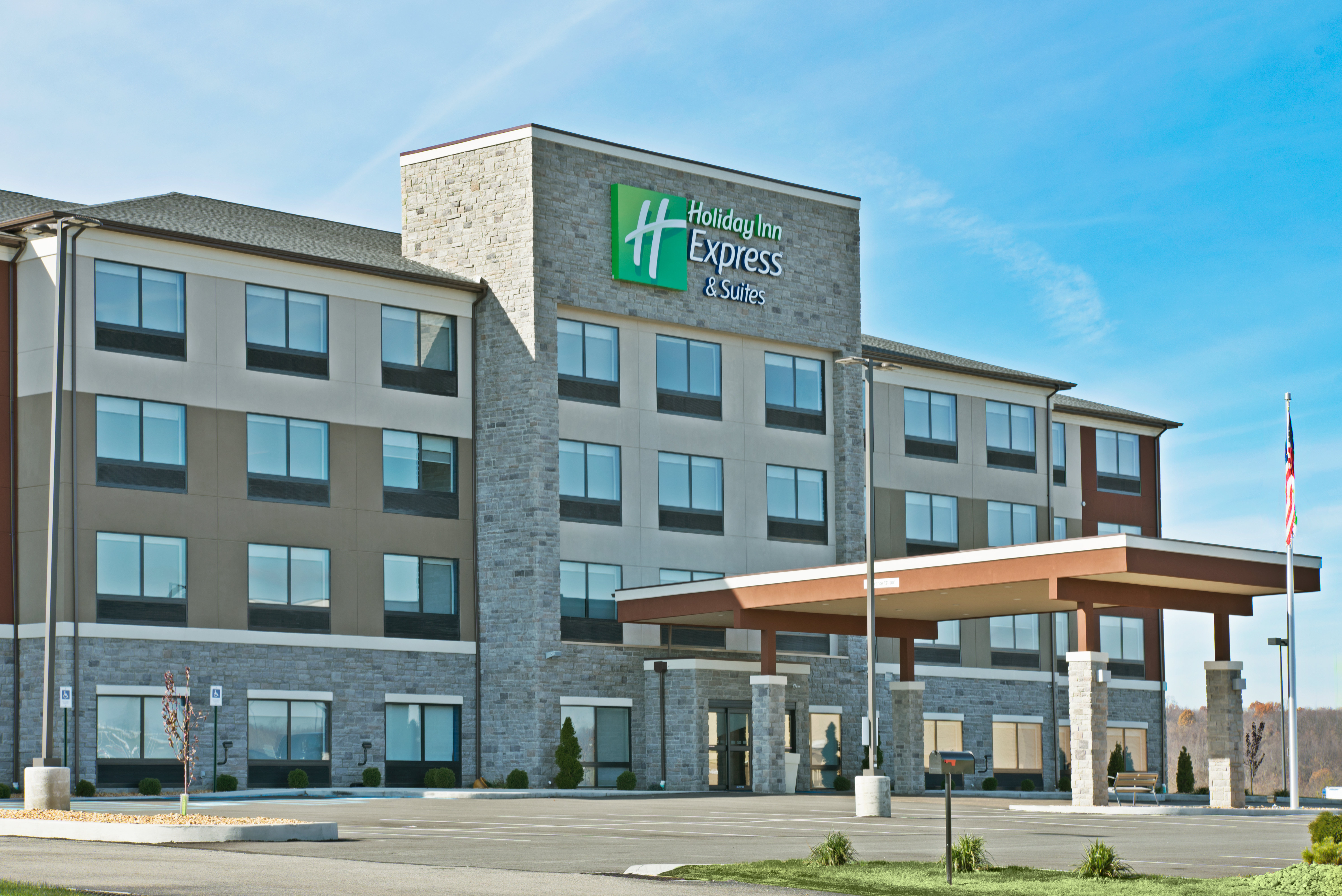 holiday inn express and suites uniontown by ihg