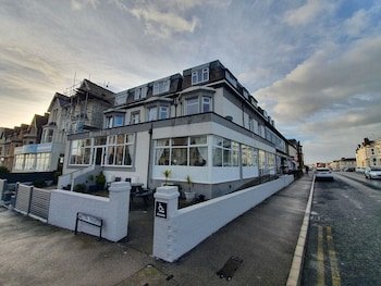Brooklyn Hotel,Lancashire>>Blackpool,3 star