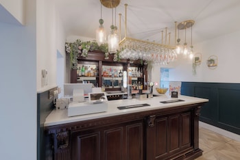 florence gardens hotel and restaurant