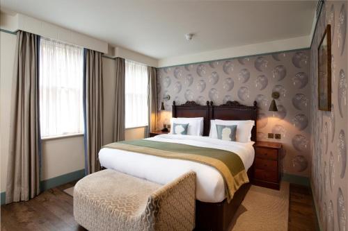 morton hotel