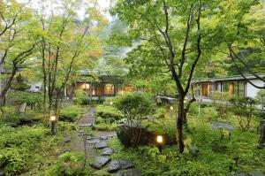 Kanbayashi Hotel Senjukaku,Nagano>>Kusatsu,3 star