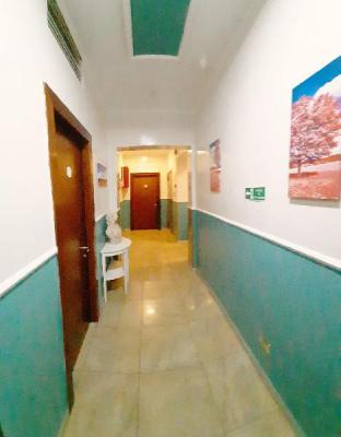 hotel leone