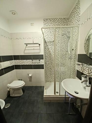 hotel leone