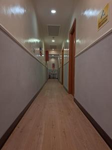 hotel leone