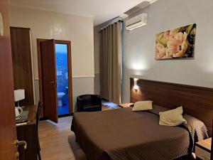 hotel leone