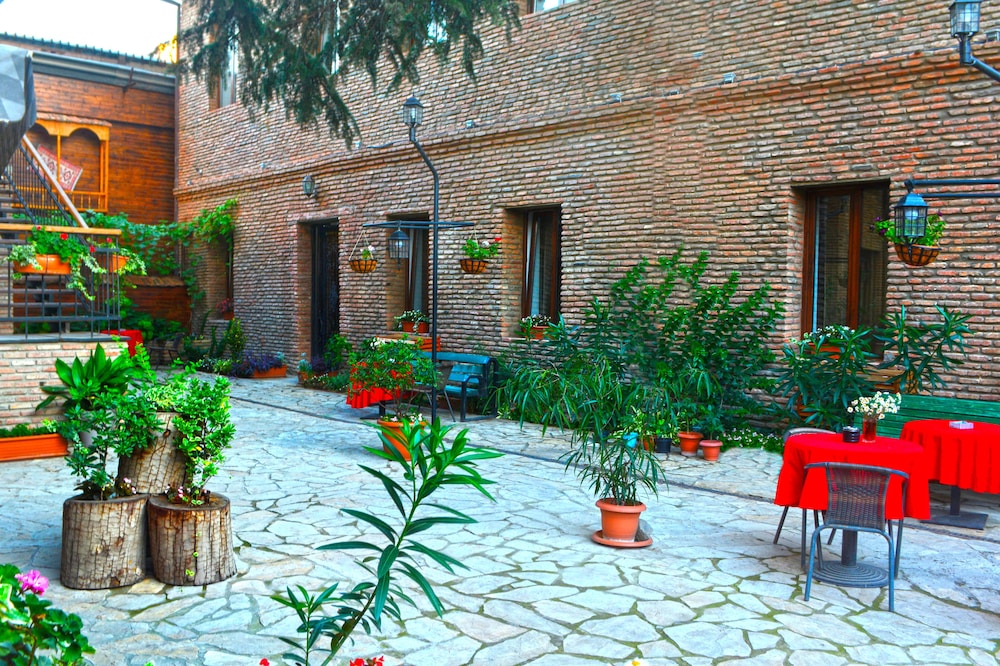 hotel tiflis