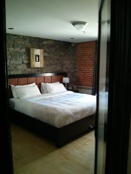 Lofts Du Vieux-Port,Quebec>>Montreal,4 star
