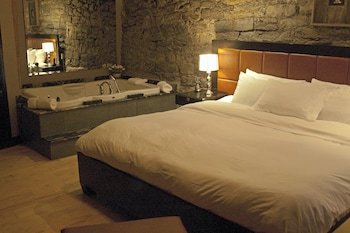 Lofts Du Vieux-Port,Quebec>>Montreal,4 star