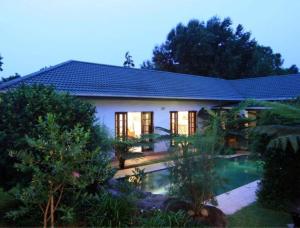 rivendell bed and breakfast