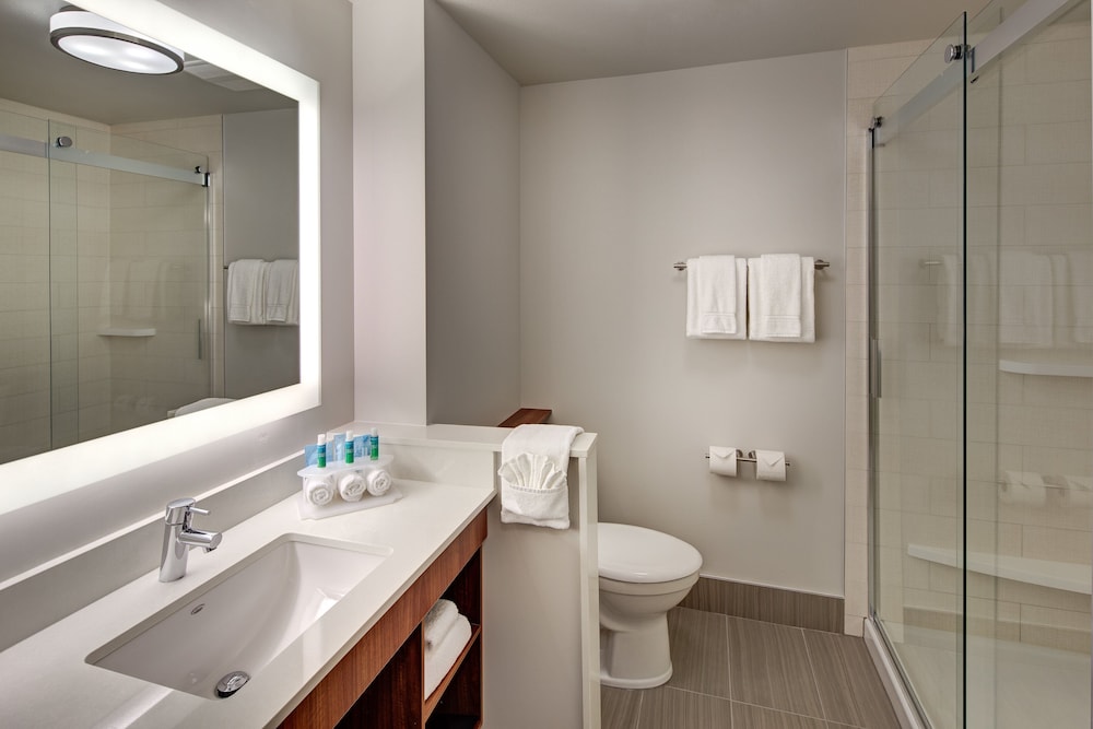 holiday inn express and suites terrace by ihg