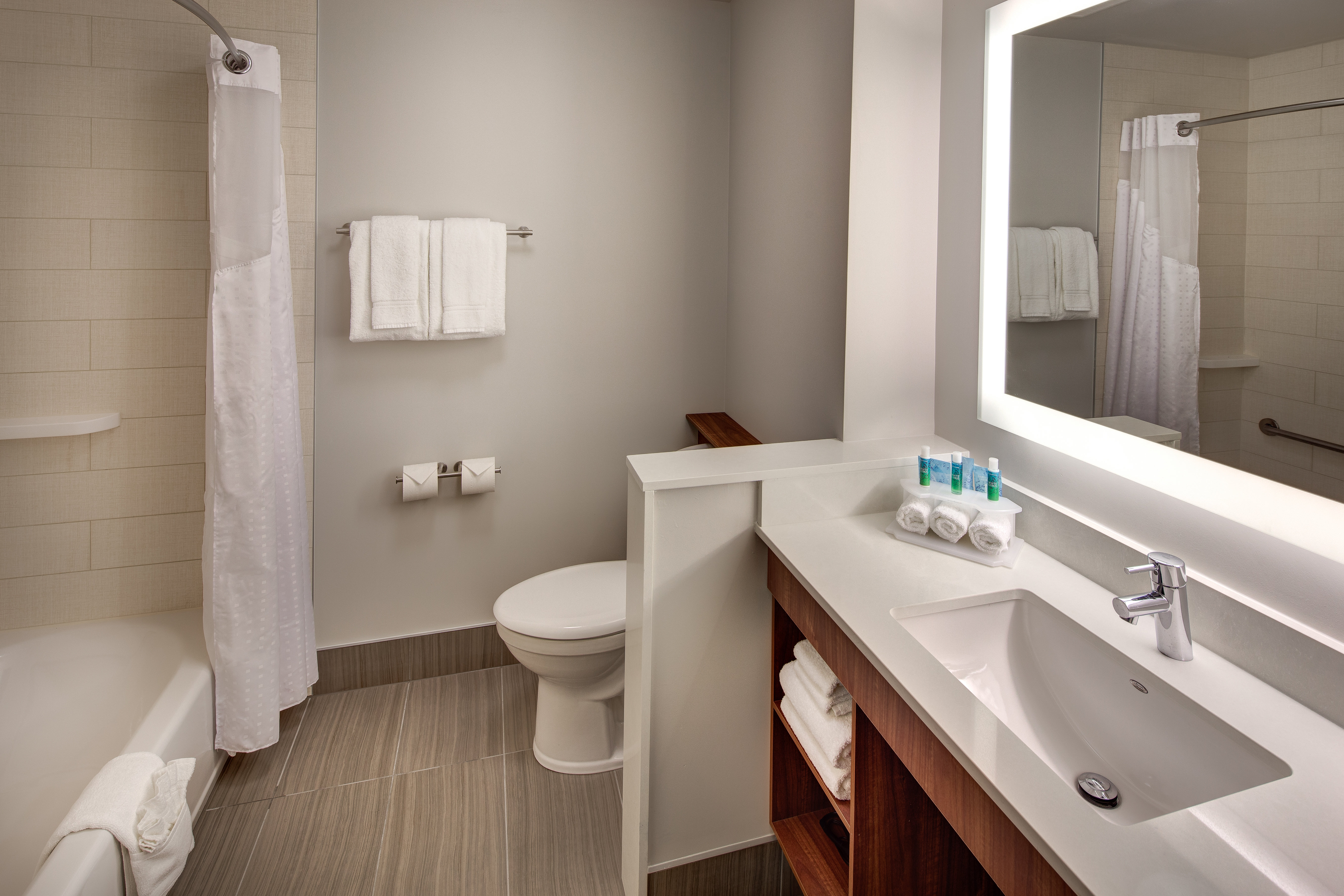holiday inn express and suites terrace by ihg