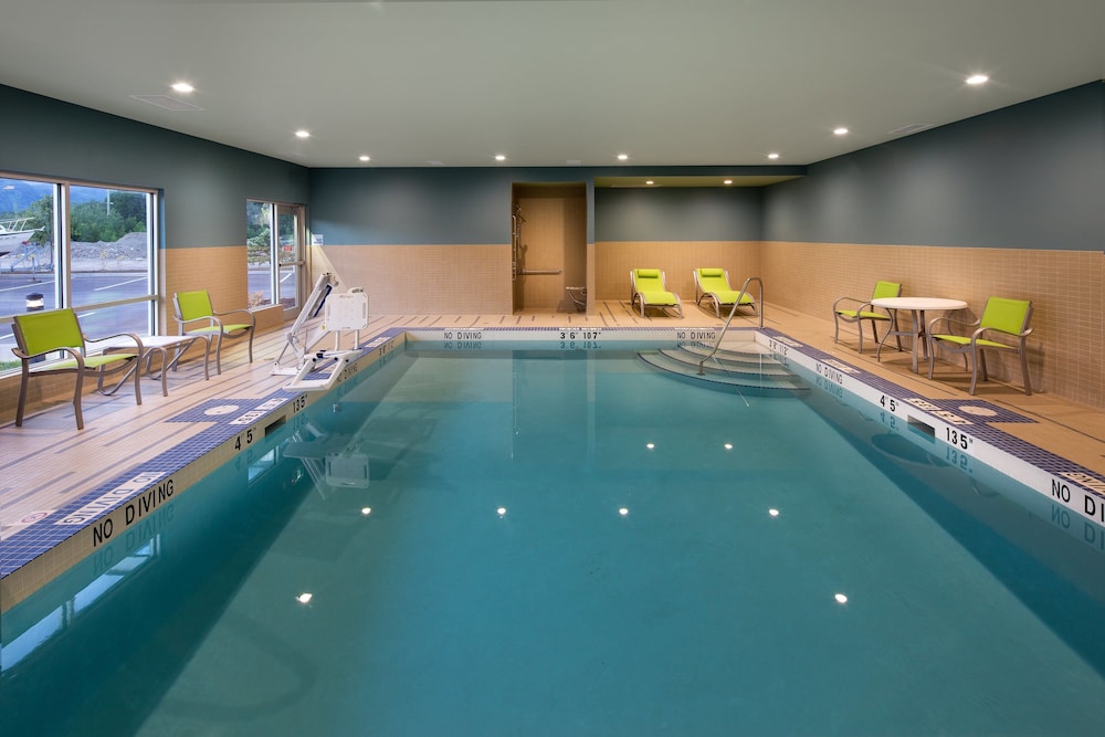 holiday inn express and suites terrace by ihg