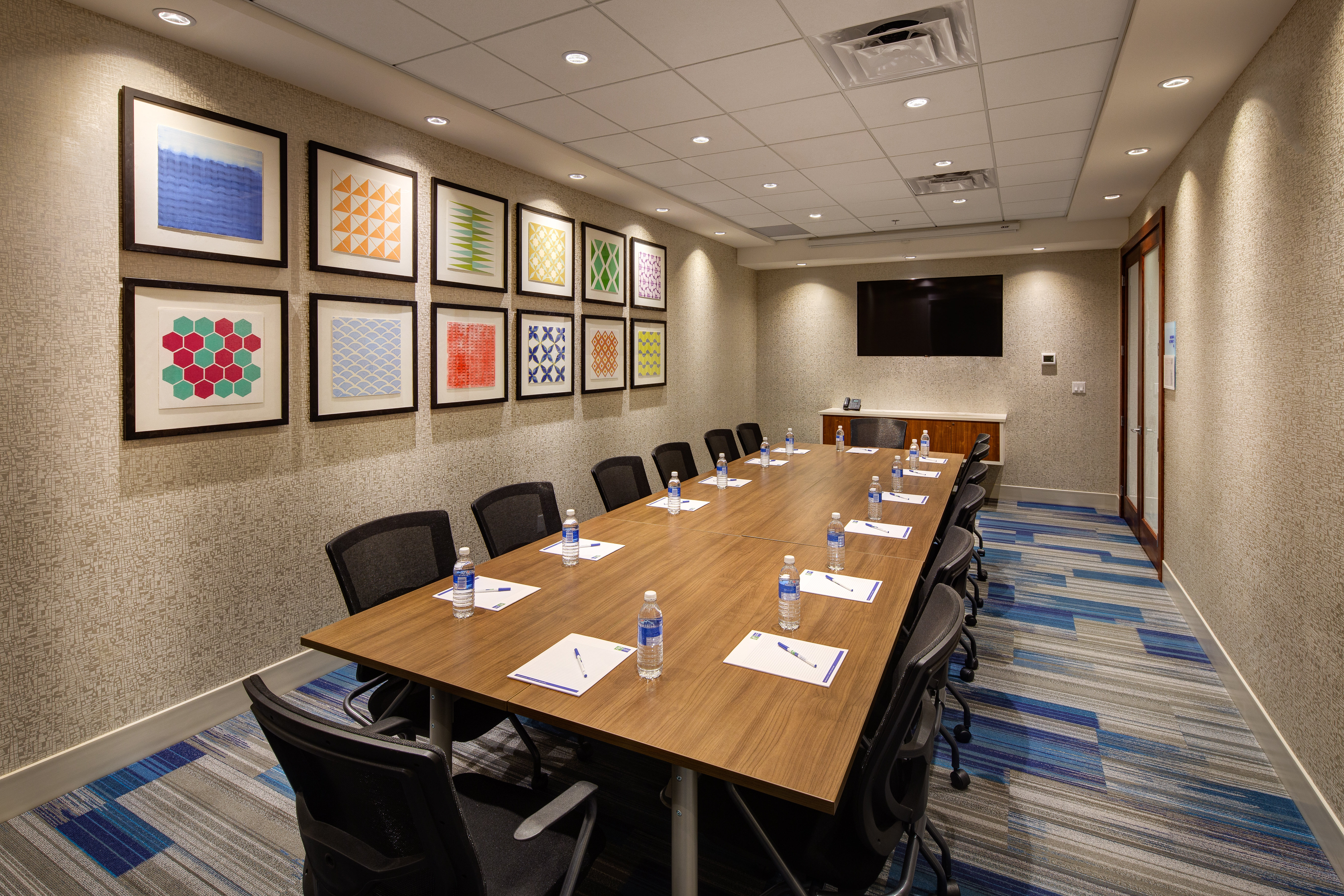 holiday inn express and suites terrace by ihg