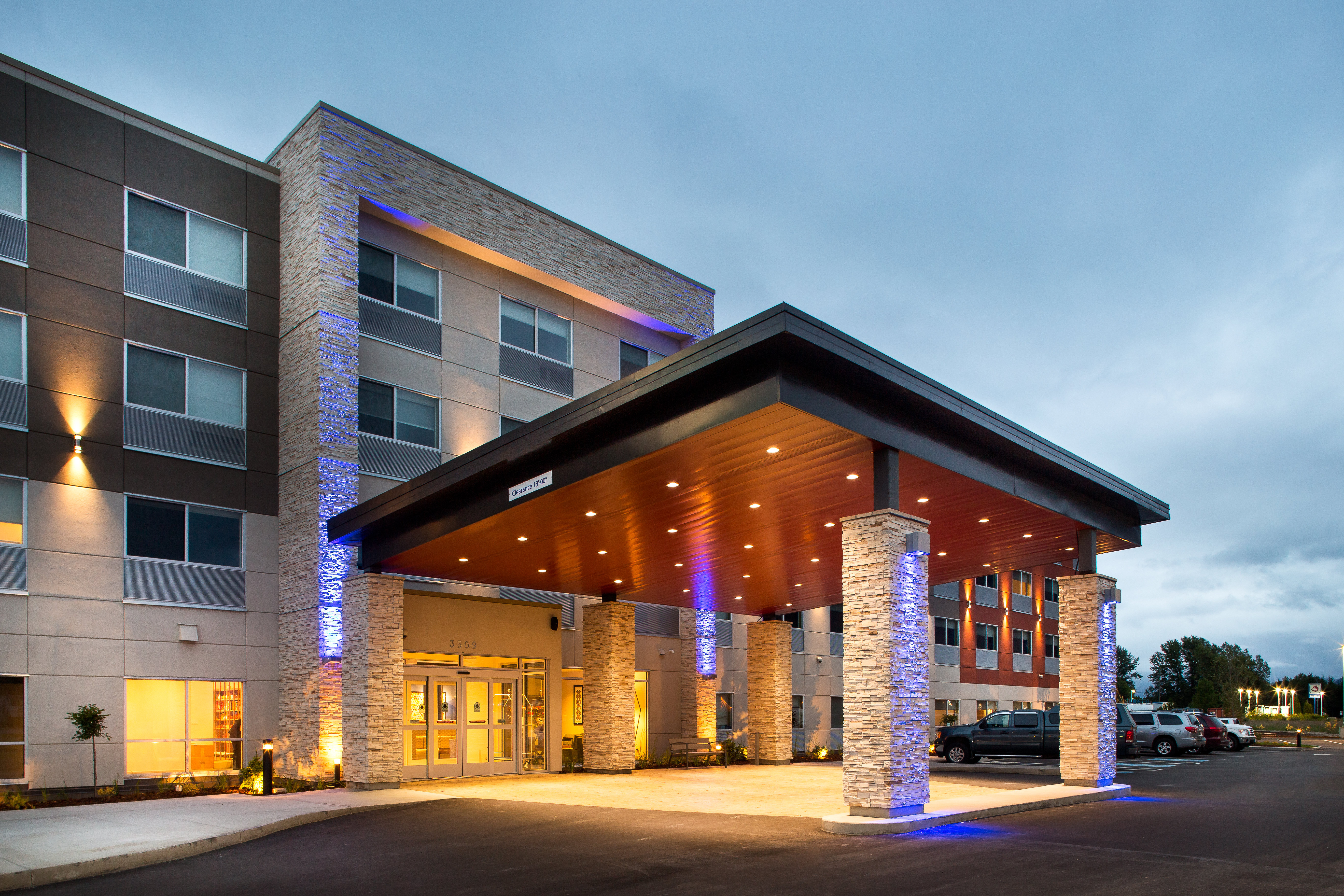 holiday inn express and suites terrace by ihg